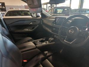 Nissan X-Trail 2.5 Acenta - Image 13