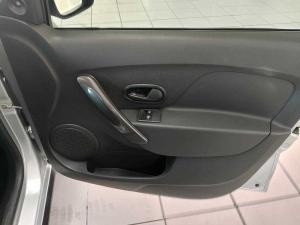 Renault Sandero 900T Stepway Expression - Image 7
