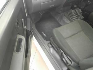 Nissan Hardbody NP300 2.5 TDi LWB 4X4S/C - Image 7