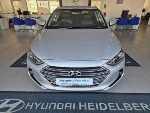 Hyundai Elantra 1.6 Executive - Image 2