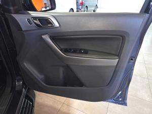Ford Everest 2.2 TdciXLT automatic - Image 12
