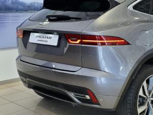 Jaguar E-Pace D200 AWD R-Dynamic SE - Image 17