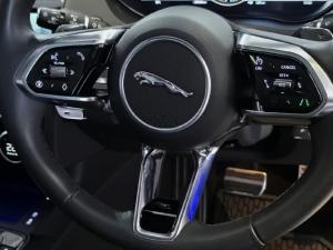 Jaguar E-Pace D200 AWD R-Dynamic SE - Image 21