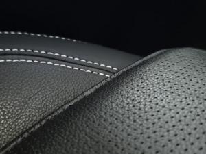 Jaguar E-Pace D200 AWD R-Dynamic SE - Image 22