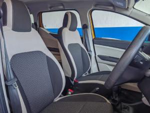 Renault Triber 1.0 Intens auto - Image 7