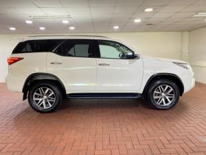 Toyota Fortuner 2.8GD-6 auto - Image 5