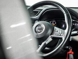 Nissan X-Trail 2.5 4x4 Acenta Tech - Image 14