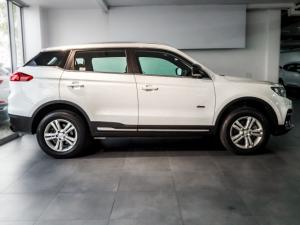 Proton X70 1.5T Standard - Image 2