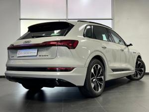 Audi e-tron 55 quattro Advanced - Image 10
