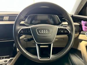 Audi e-tron 55 quattro Advanced - Image 16