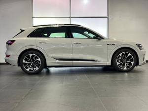 Audi e-tron 55 quattro Advanced - Image 6