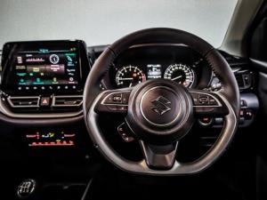 Suzuki Baleno 1.5 GLX auto - Image 19