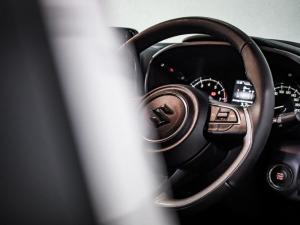 Suzuki Baleno 1.5 GLX auto - Image 5