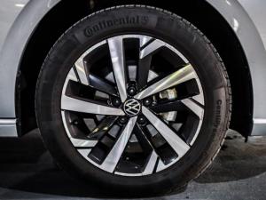 Volkswagen Polo hatch 1.0TSI Life manual - Image 10