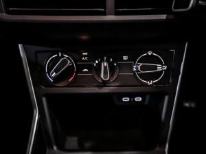 Volkswagen Polo hatch 1.0TSI Life manual - Image 17
