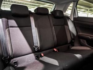Volkswagen Polo hatch 1.0TSI Life manual - Image 6