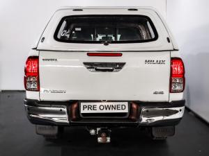 Toyota Hilux 2.4GD-6 double cab 4x4 Raider manual - Image 4