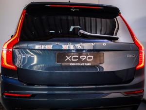 Volvo XC90 B5 AWD Ultra Dark - Image 13