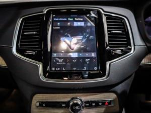 Volvo XC90 B5 AWD Ultra Dark - Image 17