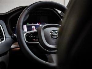 Volvo XC90 B5 AWD Ultra Dark - Image 18