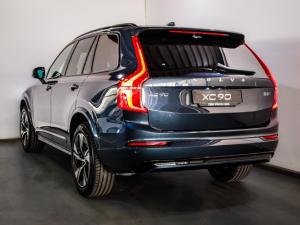 Volvo XC90 B5 AWD Ultra Dark - Image 3