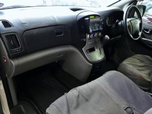 Hyundai H-1 2.5VGTi bus GLS - Image 13
