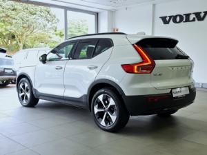 Volvo XC40 B4 Plus Dark - Image 8