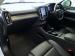Volvo XC40 B3 Essential - Thumbnail 16