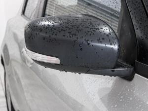 Suzuki Swift 1.2 GLX auto - Image 10
