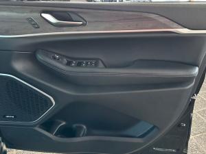 Jeep Grand Cherokee L 3.6 4x4 Limited - Image 18