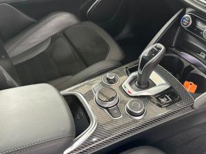 Alfa Romeo Stelvio Quadrifoglio Q4 - Image 16