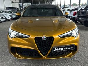 Alfa Romeo Stelvio Quadrifoglio Q4 - Image 2