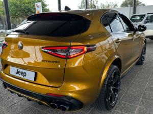 Alfa Romeo Stelvio Quadrifoglio Q4 - Image 6