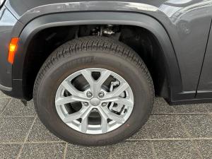 Jeep Grand Cherokee L 3.6 4x4 Limited - Image 5
