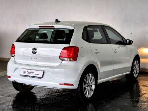 Volkswagen Polo Vivo hatch 1.6 Style - Image 9