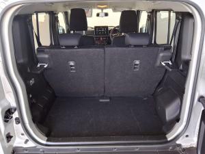 Suzuki Jimny 1.5 GLX AllGrip 5-door auto - Image 15
