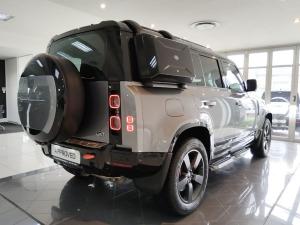 Land Rover Defender 110 D300 X - Image 7