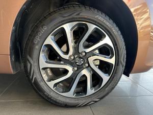 Suzuki Baleno 1.5 GLX auto - Image 27