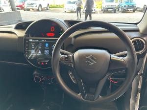 Suzuki S-Presso 1.0 S-Edition auto - Image 11