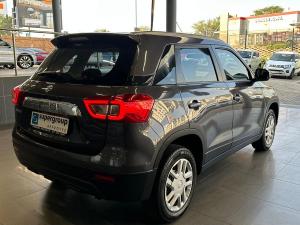Suzuki Vitara Brezza 1.5 GL - Image 7