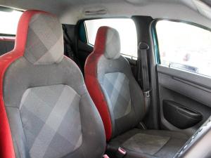 Renault Kwid 1.0 Zen - Image 19