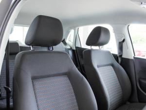 Volkswagen Polo Vivo hatch 1.4 Trendline - Image 16