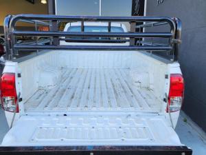 Toyota Hilux 2.0 single cab S (aircon) - Image 7