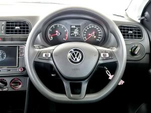 Volkswagen Polo Vivo hatch 1.4 Comfortline - Image 11