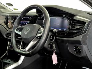 Volkswagen Polo hatch 1.0TSI Life manual - Image 12