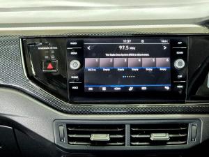 Volkswagen Polo hatch 1.0TSI Life manual - Image 15