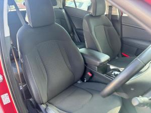 Kia Sportage 1.6T-GDi LX - Image 12