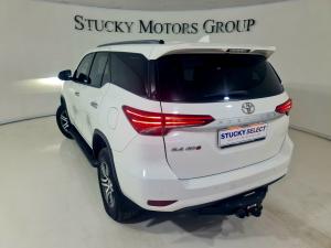 Toyota Fortuner 2.4GD-6 auto - Image 5