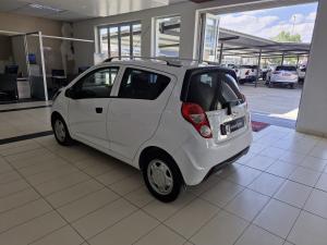 Chevrolet Spark 1.2 LS Black&White Edition - Image 15