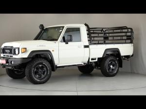 Toyota Land Cruiser 79 4.5D-4D V8 single cab LX - Image 22